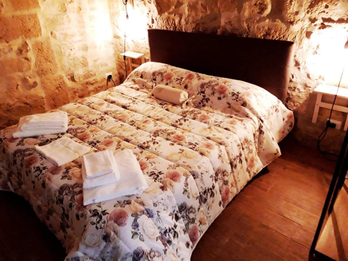 バーリ Loft Albicocca Bed & Breakfast エクステリア 写真